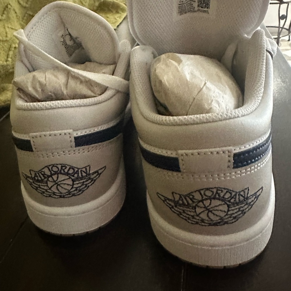 Jordan Men  ' White Sneakers with Navy Accents